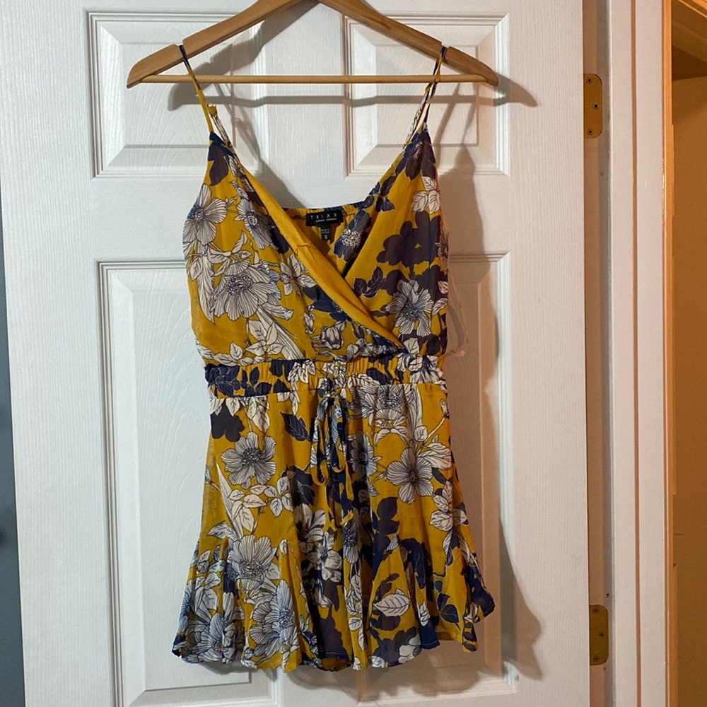 NWT Francesca’s Romper